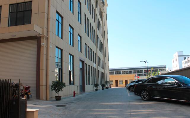 寧波奉化求精工藝涂裝廠